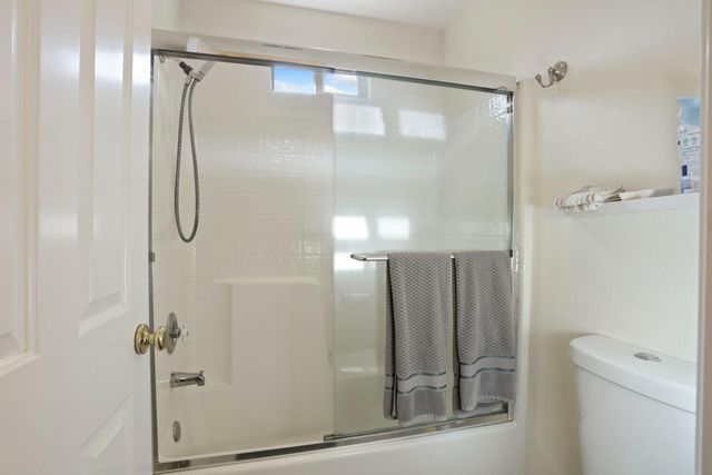 2736 Daisy Ln, Tracy, CA 95377