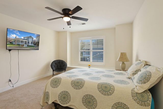 2736 Daisy Ln, Tracy, CA 95377