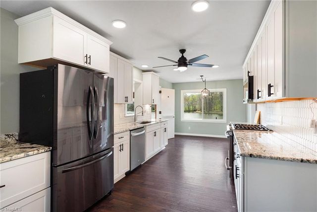 4401 Brookhaven Drive, Greensboro, NC 27406