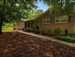 225 Pineridge Road, Bogart, GA 30622
