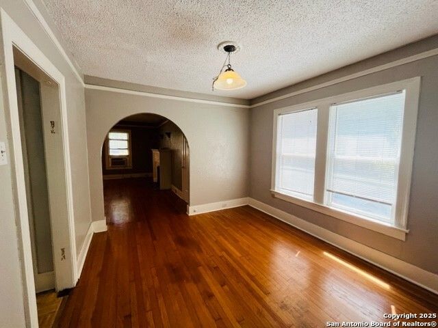 415 W Hollywood Ave, San Antonio, TX 78212