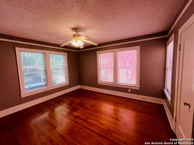 415 W Hollywood Ave, San Antonio, TX 78212