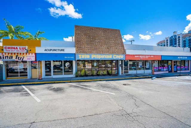 1083 SE 17th St, Fort Lauderdale, FL 33316