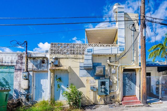 1083 SE 17th St, Fort Lauderdale, FL 33316