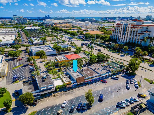 1083 SE 17th St, Fort Lauderdale, FL 33316