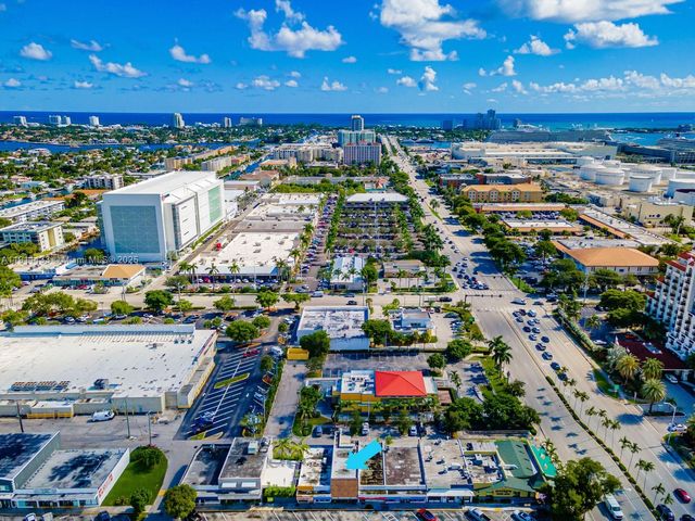 1083 SE 17th St, Fort Lauderdale, FL 33316