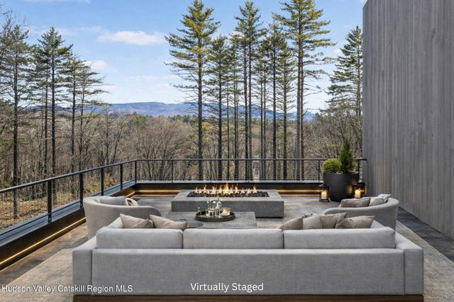 116 Mossy Hill Road, Catskill, NY 12414