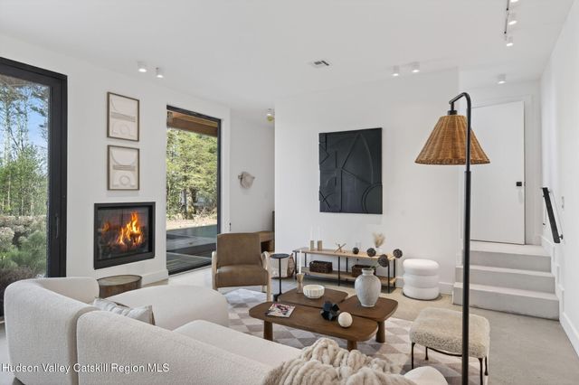 116 Mossy Hill Road, Catskill, NY 12414