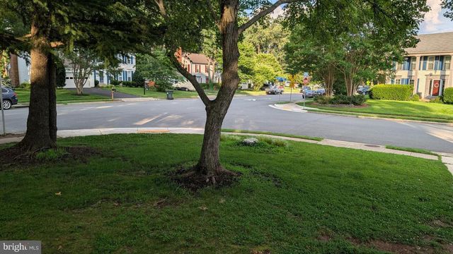 4500 STONE PINE CT, Chantilly, VA 20151
