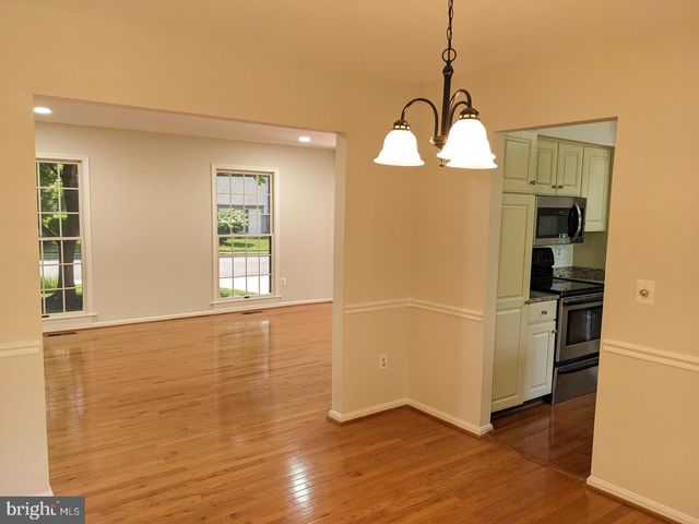 4500 STONE PINE CT, Chantilly, VA 20151