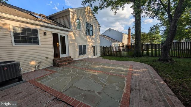 4500 STONE PINE CT, Chantilly, VA 20151