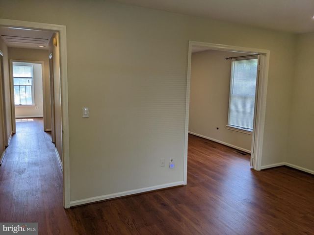 4500 STONE PINE CT, Chantilly, VA 20151