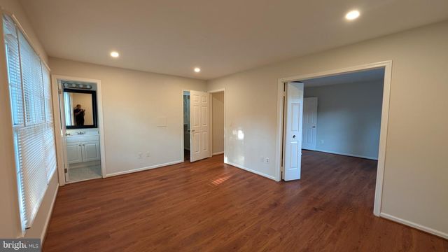 4500 STONE PINE CT, Chantilly, VA 20151
