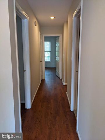 4500 STONE PINE CT, Chantilly, VA 20151