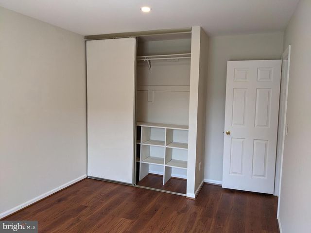 4500 STONE PINE CT, Chantilly, VA 20151