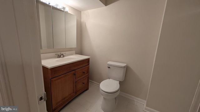 4500 STONE PINE CT, Chantilly, VA 20151