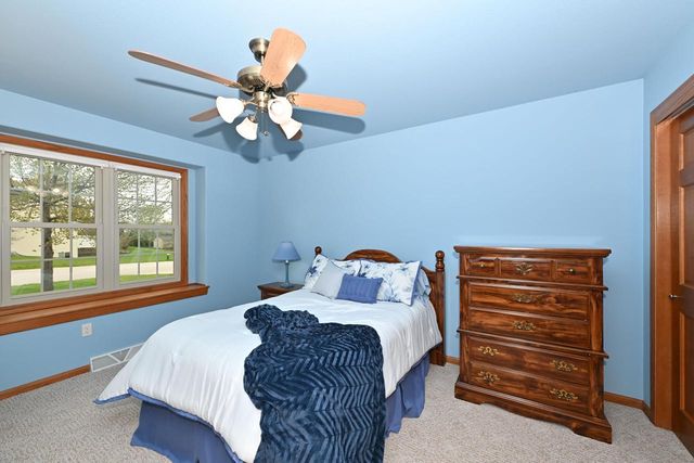 9225 Auburn COURT, Mount Pleasant, WI 53406