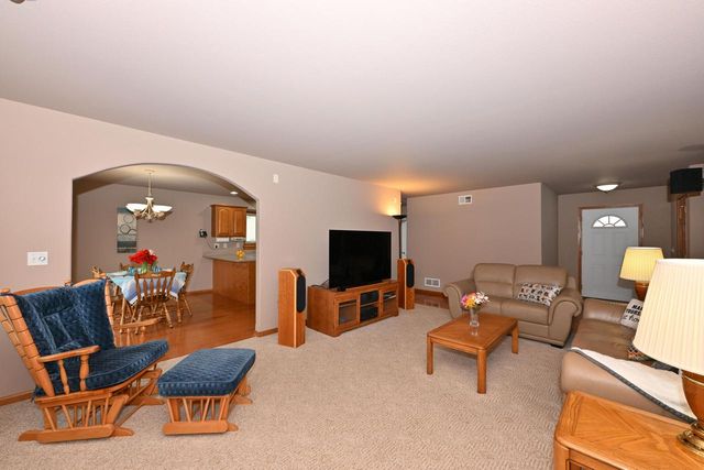 9225 Auburn COURT, Mount Pleasant, WI 53406