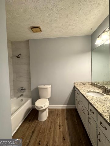 8678 Glenwoods Drive, Riverdale, GA 30274