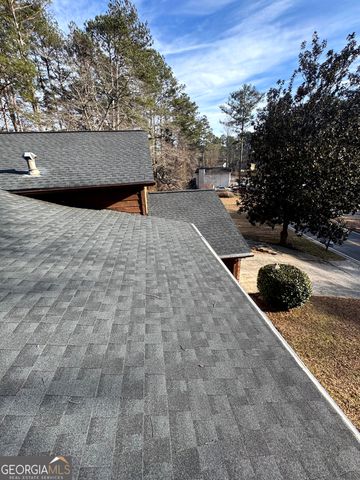 8678 Glenwoods Drive, Riverdale, GA 30274