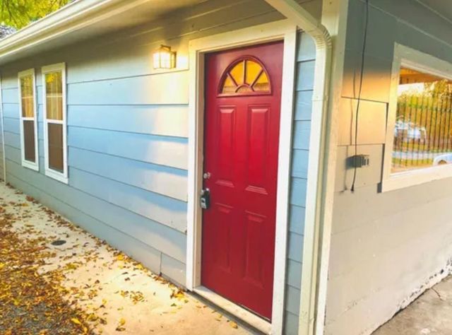 7339 Mountbatten Road, Houston, TX 77033