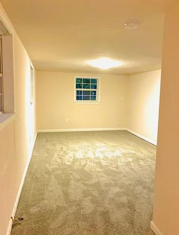 7339 Mountbatten Road, Houston, TX 77033