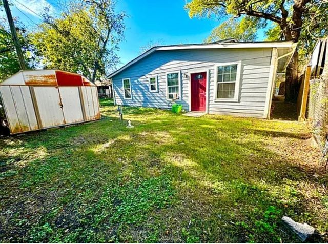 7339 Mountbatten Road, Houston, TX 77033