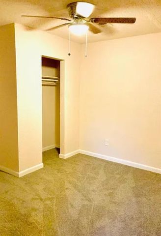 7339 Mountbatten Road, Houston, TX 77033