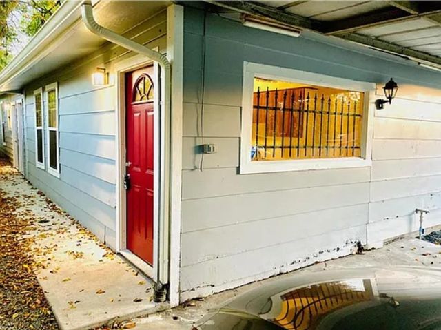 7339 Mountbatten Road, Houston, TX 77033