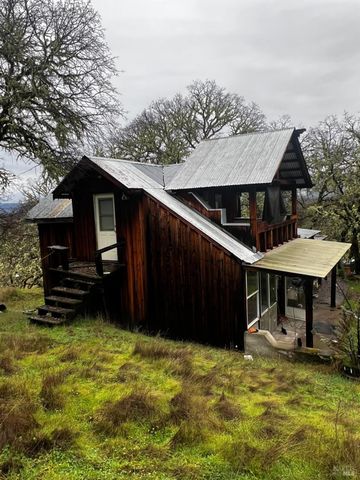 23040 Poonkinney Rd, Covelo, CA 95428