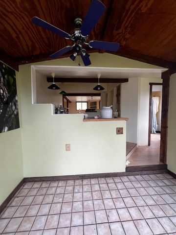 23040 Poonkinney Rd, Covelo, CA 95428