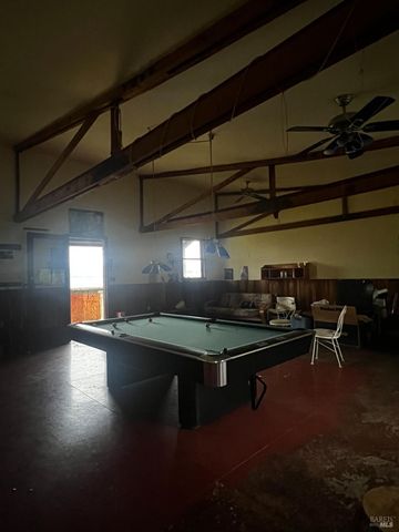 23040 Poonkinney Rd, Covelo, CA 95428