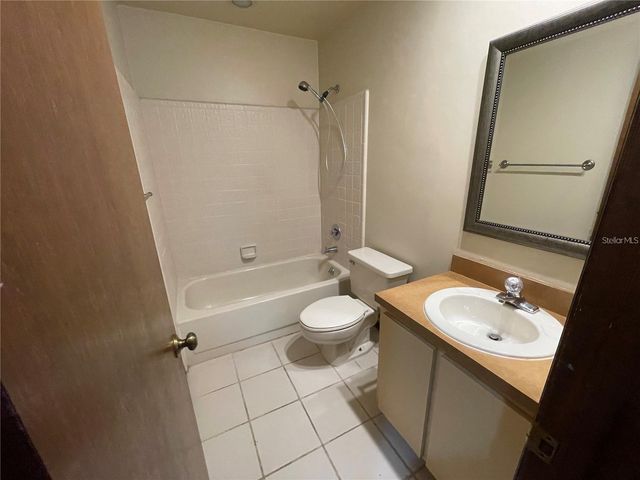 5213 SW 92ND COURT, Gainesville, FL 32608