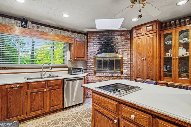 2467 Laurel Ridge Place SW, Conyers, GA 30094