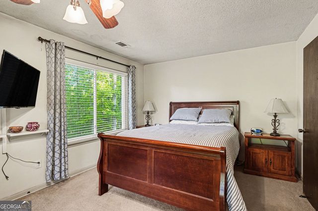 2467 Laurel Ridge Place SW, Conyers, GA 30094