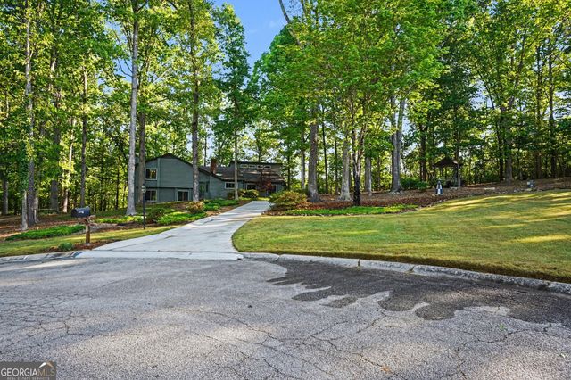 2467 Laurel Ridge Place SW, Conyers, GA 30094