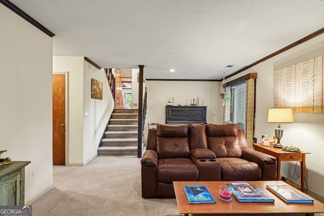 2467 Laurel Ridge Place SW, Conyers, GA 30094