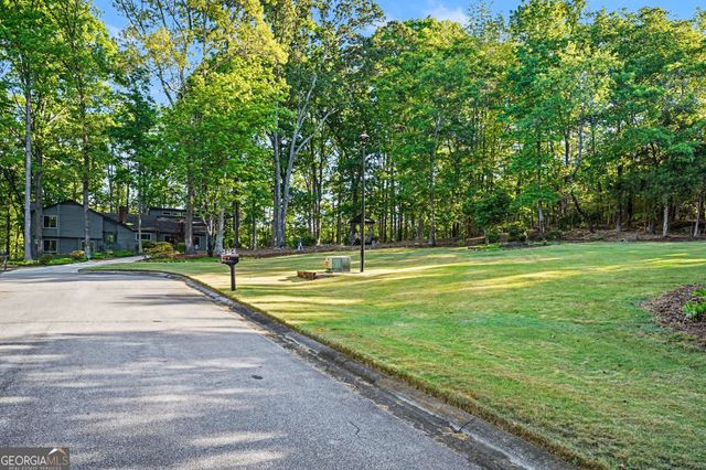 2467 Laurel Ridge Place SW, Conyers, GA 30094