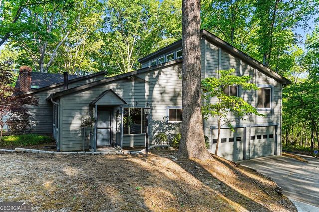 2467 Laurel Ridge Place SW, Conyers, GA 30094