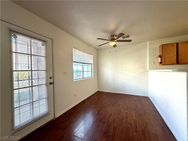 2500 Sierra Bello Avenue 102, Las Vegas, NV 89106