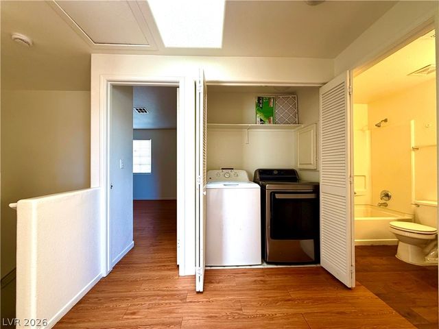 2500 Sierra Bello Avenue 102, Las Vegas, NV 89106