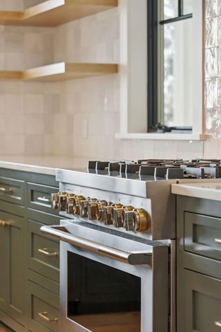 8107 Doar Road, Awendaw, SC 29429