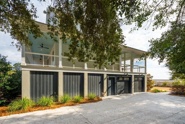 8107 Doar Road, Awendaw, SC 29429