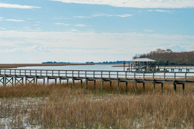 8107 Doar Road, Awendaw, SC 29429