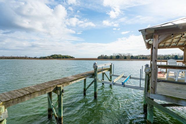 8107 Doar Road, Awendaw, SC 29429