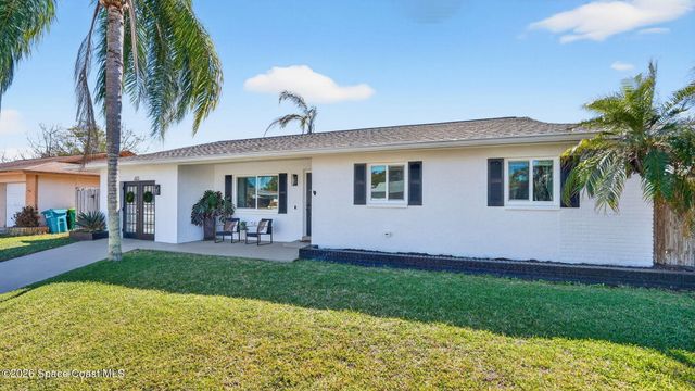 425 Via Valencia Court, Merritt Island, FL 32953