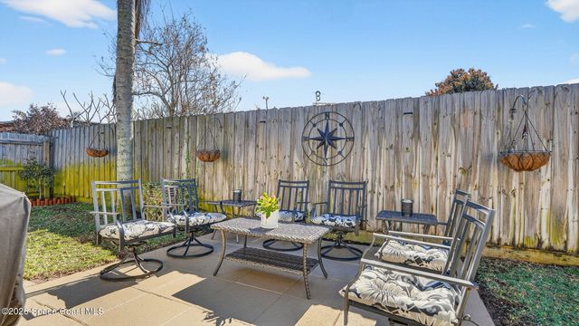 425 Via Valencia Court, Merritt Island, FL 32953