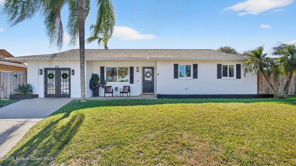 425 Via Valencia Court, Merritt Island, FL 32953