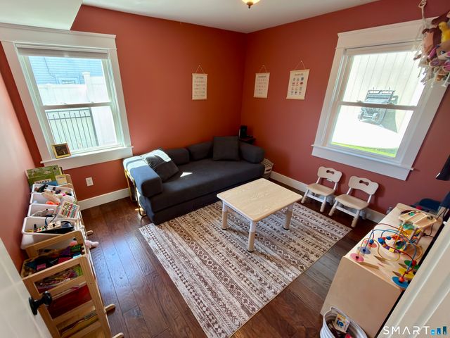 112 Seabreeze Avenue, Milford, CT 06460