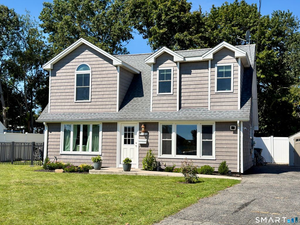 112 Seabreeze Avenue, Milford, CT 06460